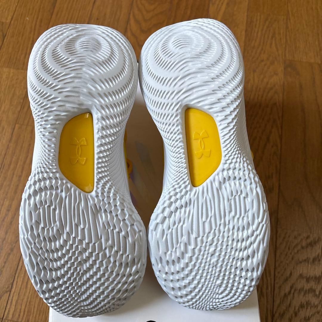 カリー8 バスケットボール