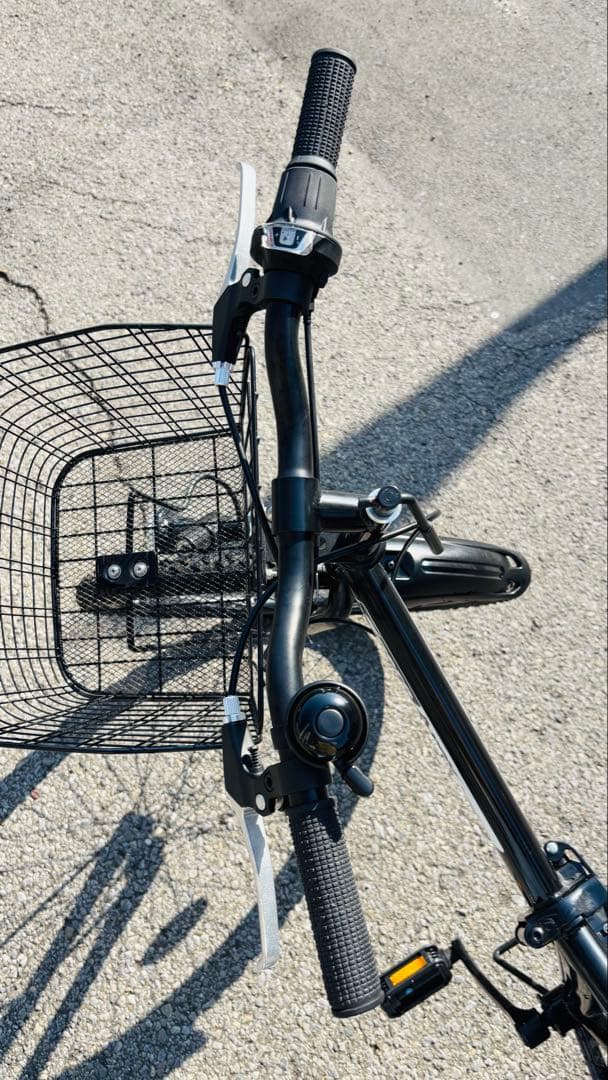 【美品・即乗りOK】24インチ　折りたたみ自転車　6段変速　カゴ・鍵・ライト付き