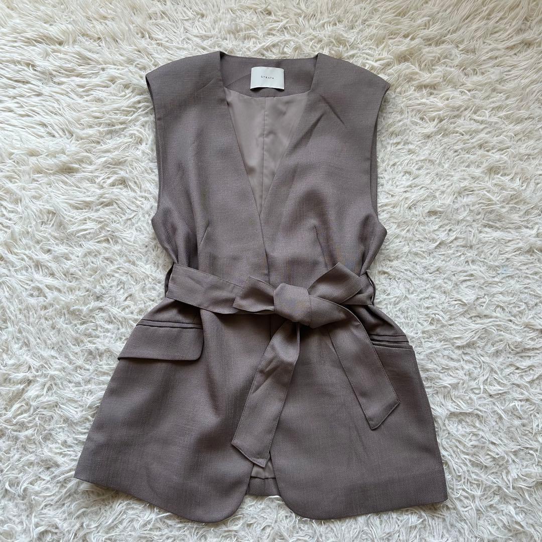美品✨STRATA エストラータ　ノーカラージレ　ベルト付き　小さいサイズ　小柄