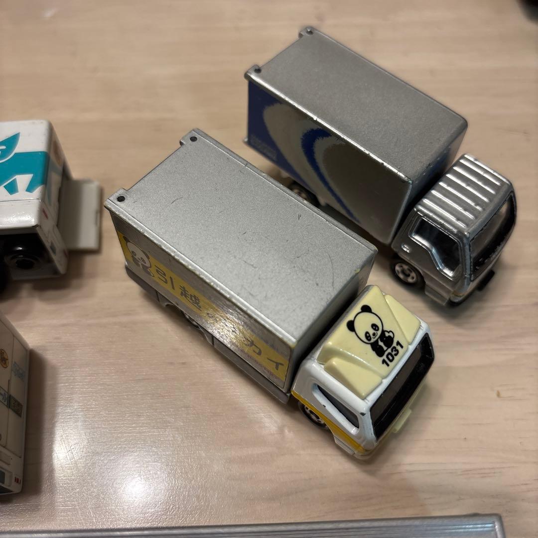 ミニカー非売品　ヤマト運輸 佐川 サカイ　計宅急便12台まとめ売り