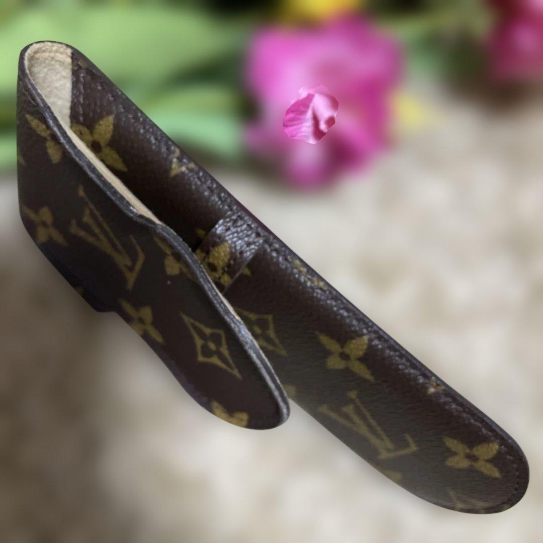 ルイヴィトン　ペンケース