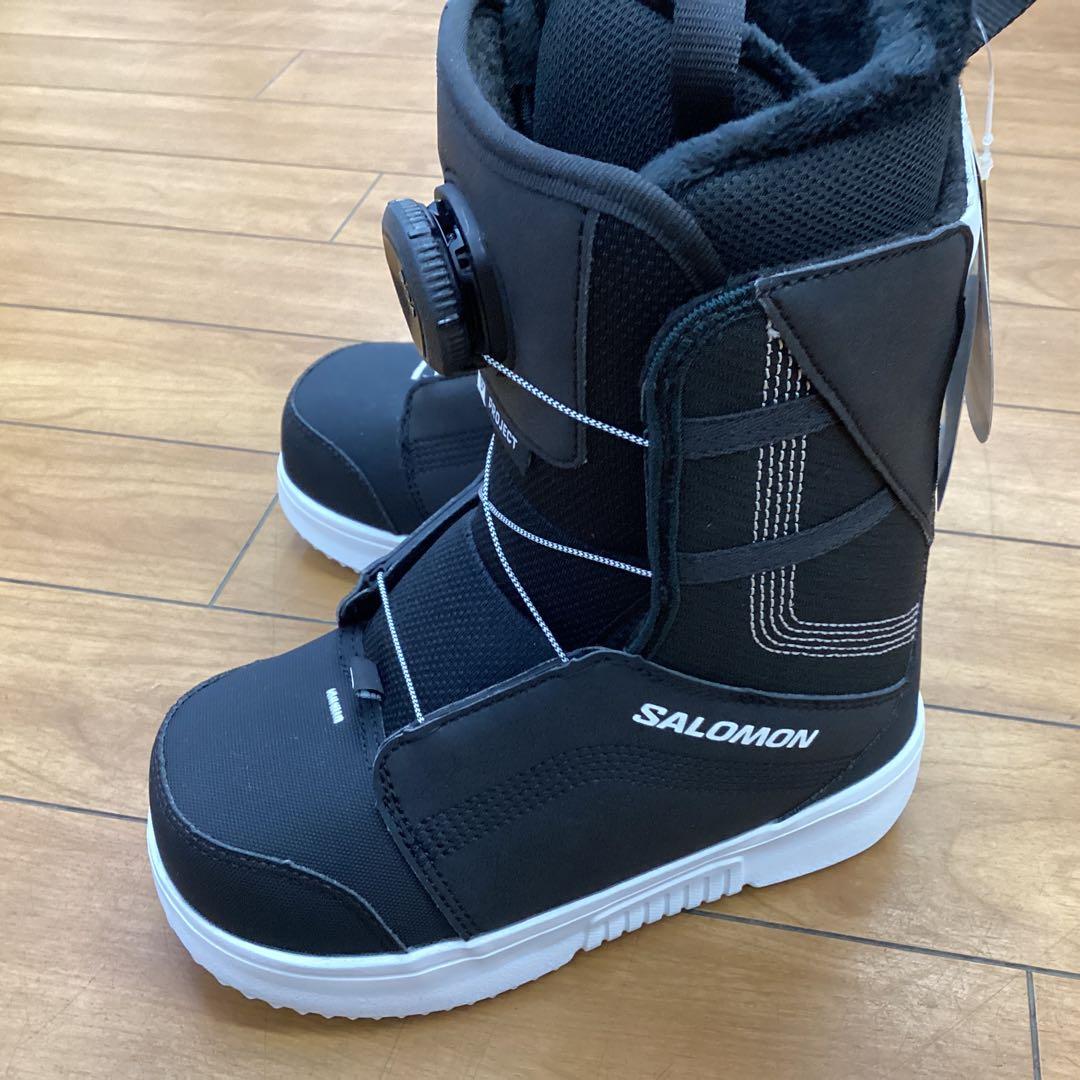 新品　SALOMON スノーボードブーツ　19.5㎝