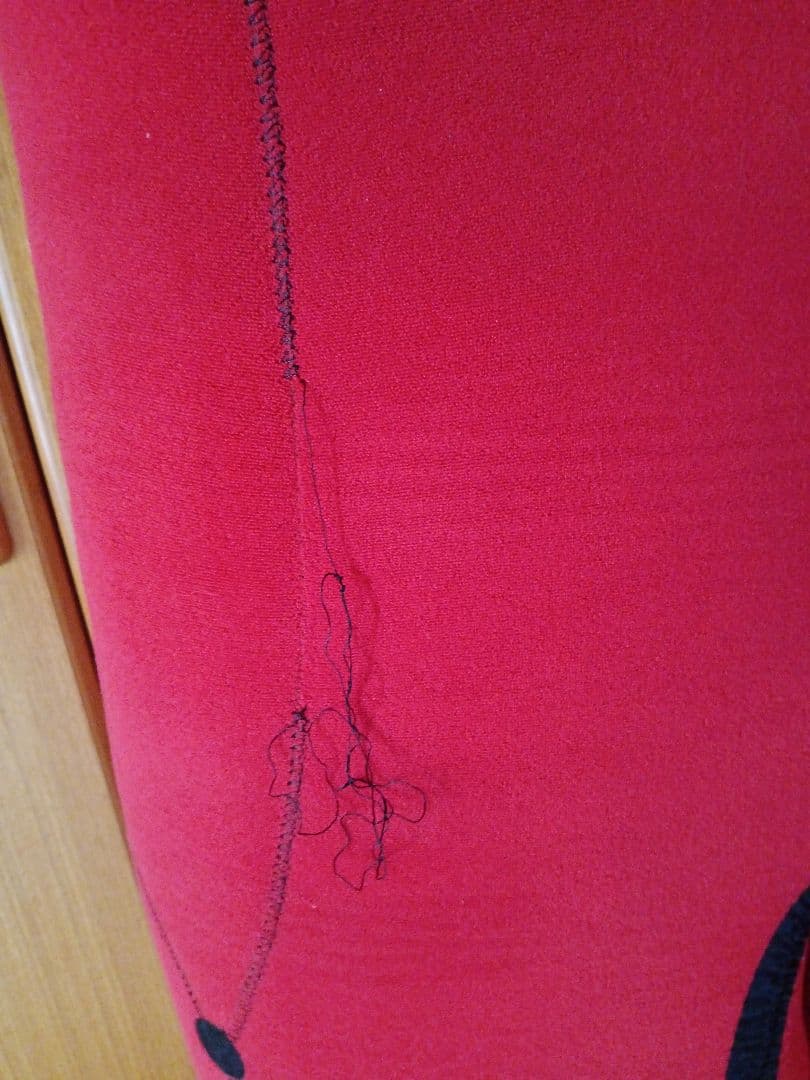 used 5/3ミリ　セミドライ　メンズML　チェストフラップジップ