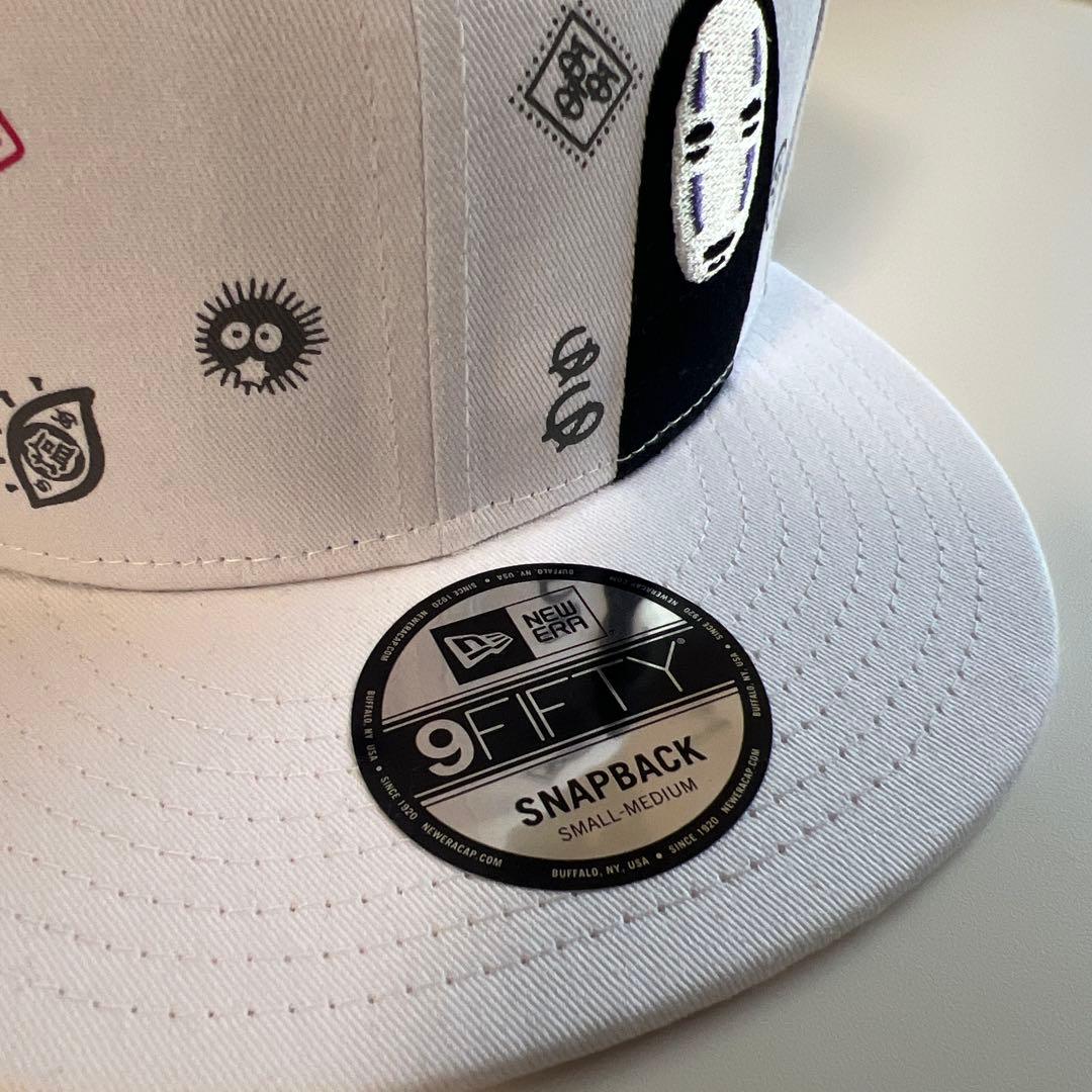 New Era 千と千尋の神隠しコラボキャップ スナップバックキャップ ホワイト