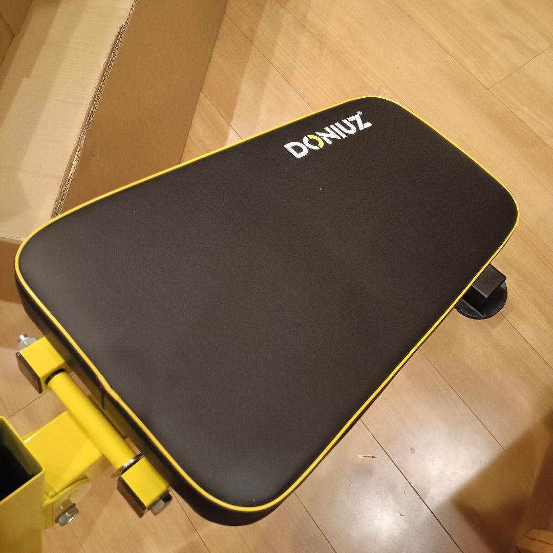 未使用品　ローマンチェア 背筋 腹筋 筋トレ ベンチ イエロー DONIUZ