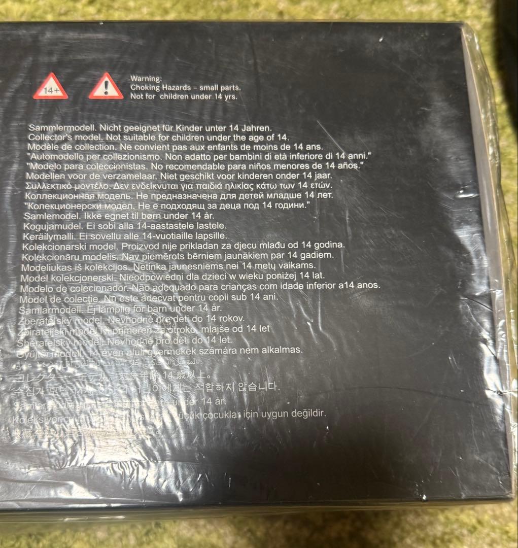 1/18 メルセデスベンツ AMG Line V223 AMG GTS 2台