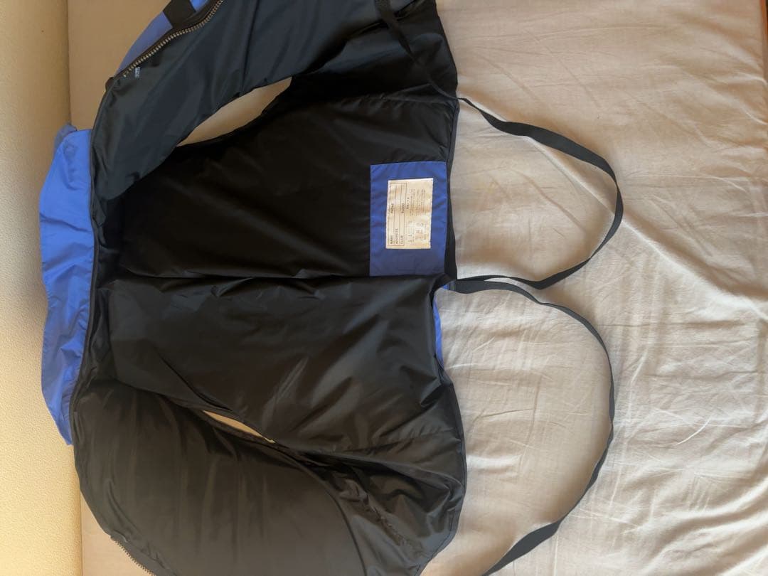 フード付きライフジャケット