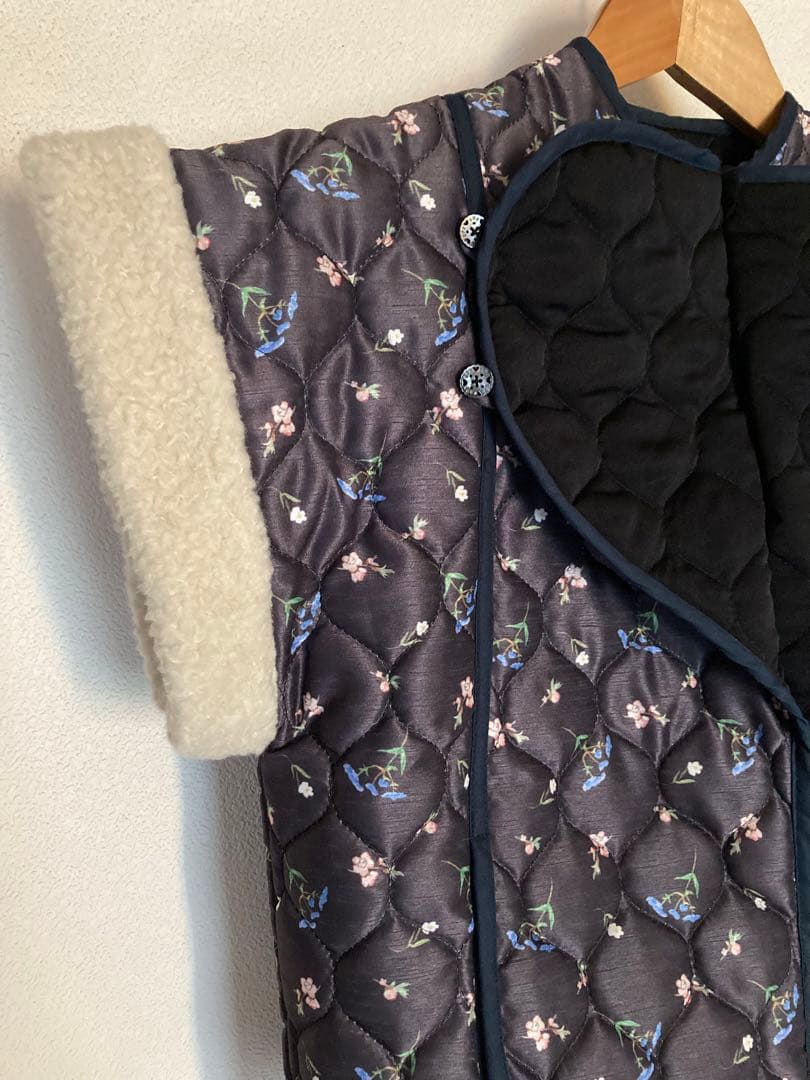 DECO depuis 1985◇FLOWER QUILT VEST