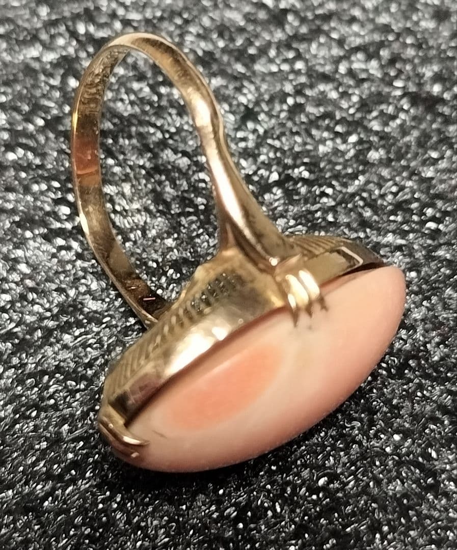 桃色珊瑚 昭和レトロ K18リング コーラルオーバルリング K18ゴールド製