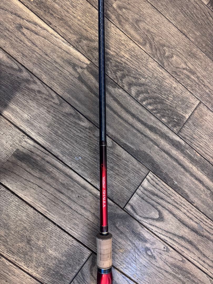 本日限定価格！シマノ ワールドシャウラ17114R-2