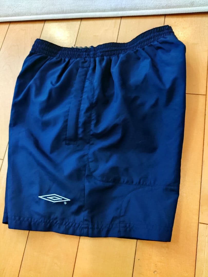 Umbro イングランド代表 トレーニングショートパンツネイビー