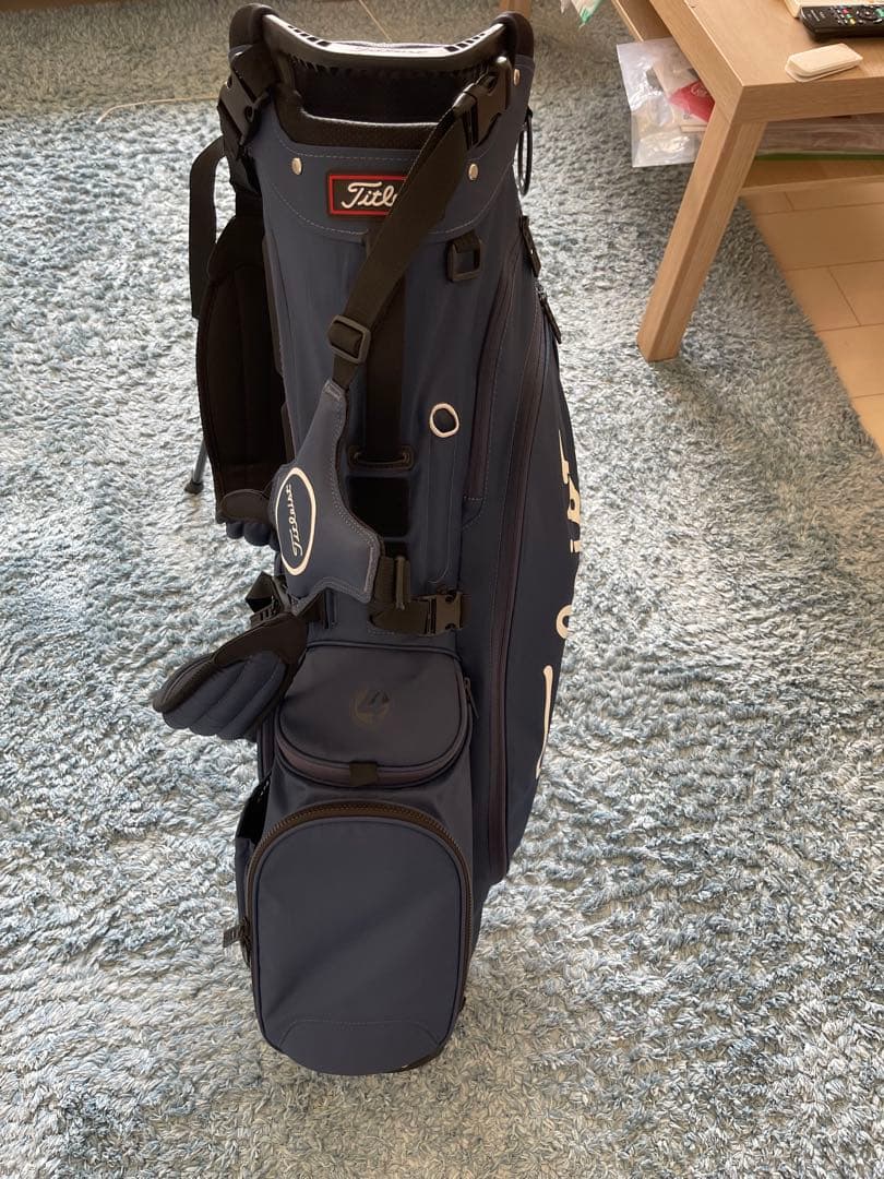 Titleist プレイヤーズ4 ゴルフスタンドバッグ ネイビー