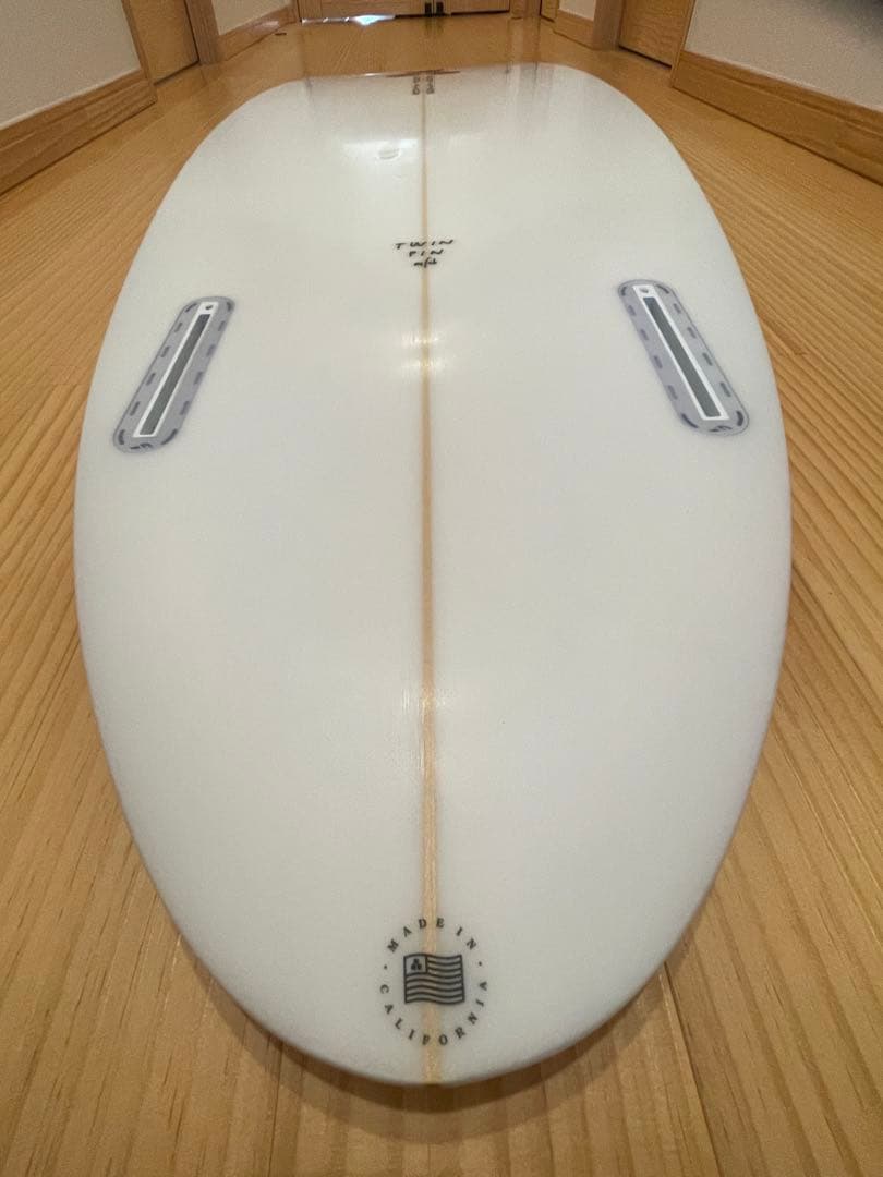 チャンネルアイランド　アルメリック　　ツインピン