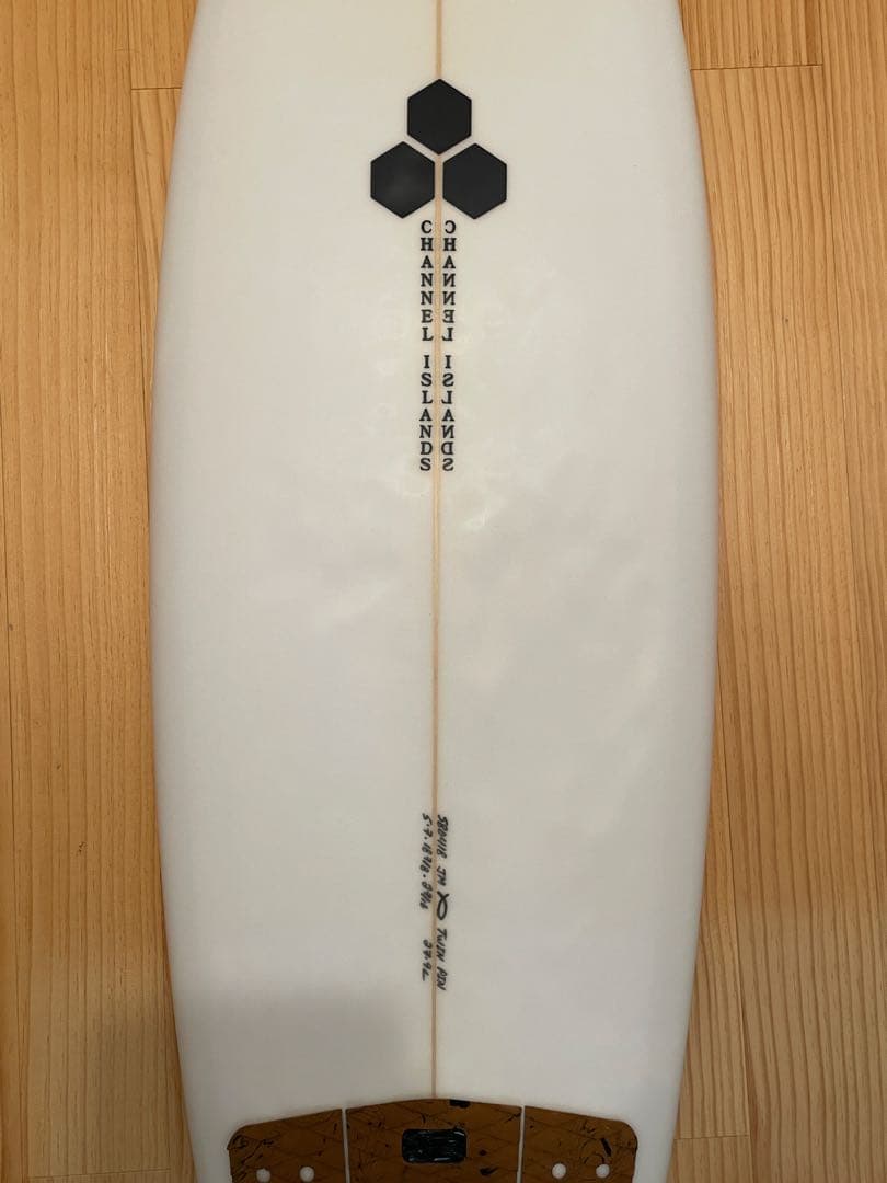 チャンネルアイランド　アルメリック　　ツインピン