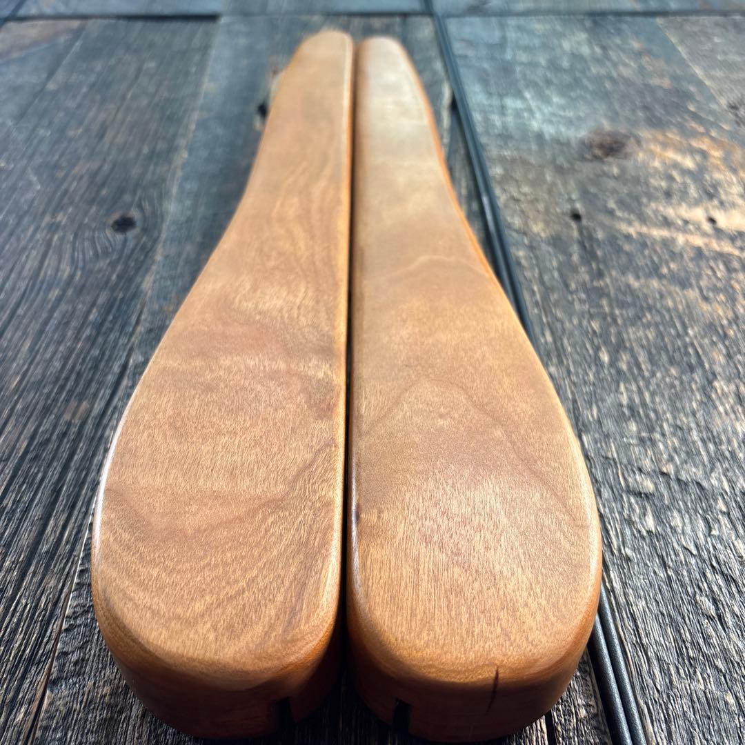 カーミットチェア　銘木　アームレスト　肘掛け　ハンドメイド　チェリー材　未使用品