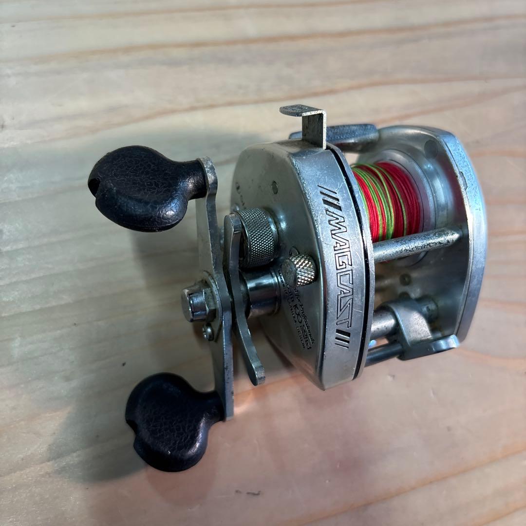 シマノ　バンタム100sg MAGCAST マグキャスト　ベイトリール