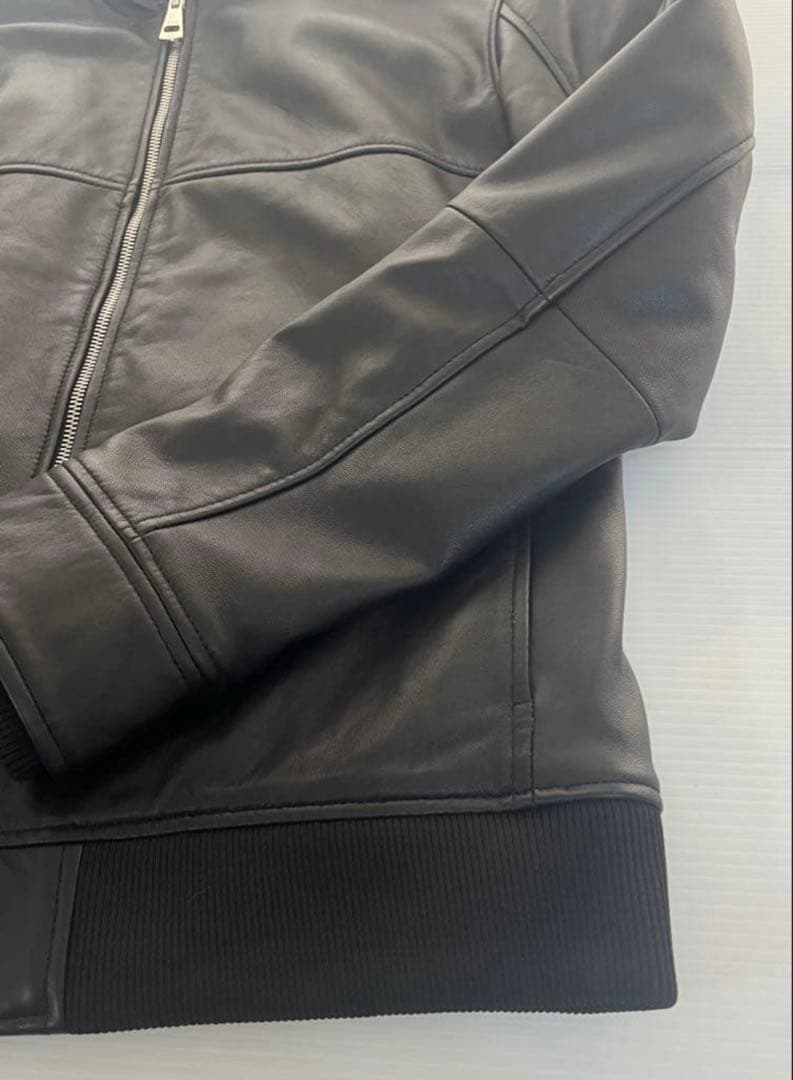 tomoさま専用　akm 羊革 レザージャケット