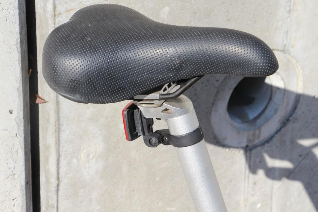 サイクルベースあさひ♪人気モデル♪LOG OUTRUNK♪軽量アルミフレーム♪