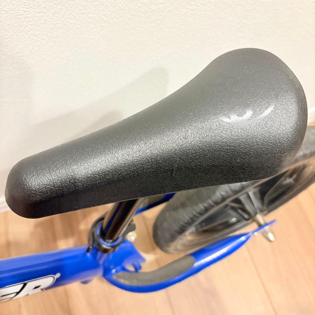 STRIDER！ストライダー12インチブルー青バランスバイクスポーツモデル