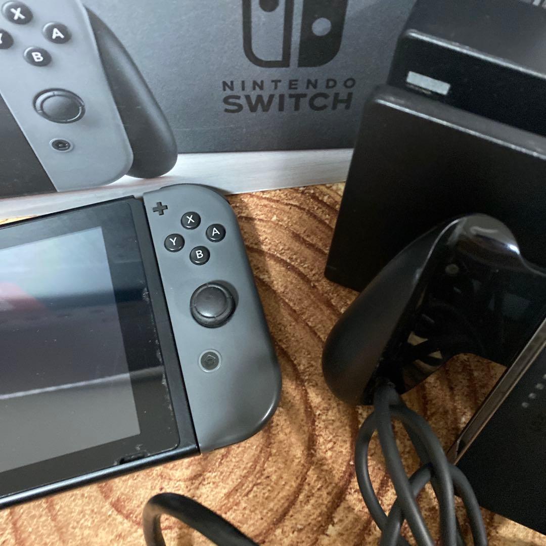 Nintendo Switch ニンテンドースイッチ本体　グレー ①