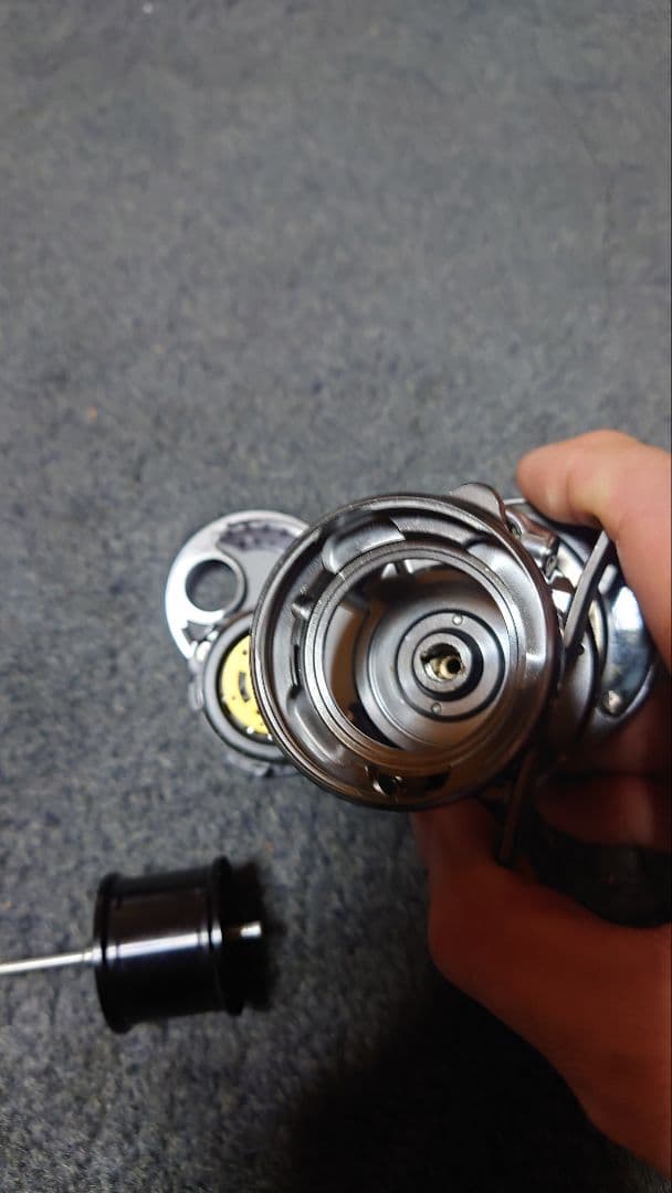 サ*ー様 17Shimano Calcutta Conquest BFS HG