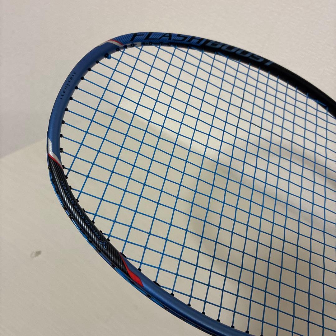 ARC 628 FLASH バドミントンラケット