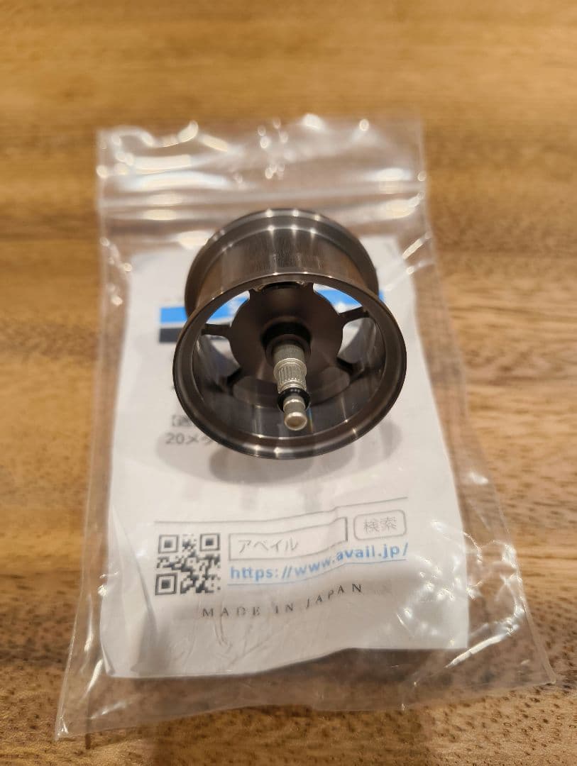 20メタニウム HG 右　マイクロキャストスプール　Avail