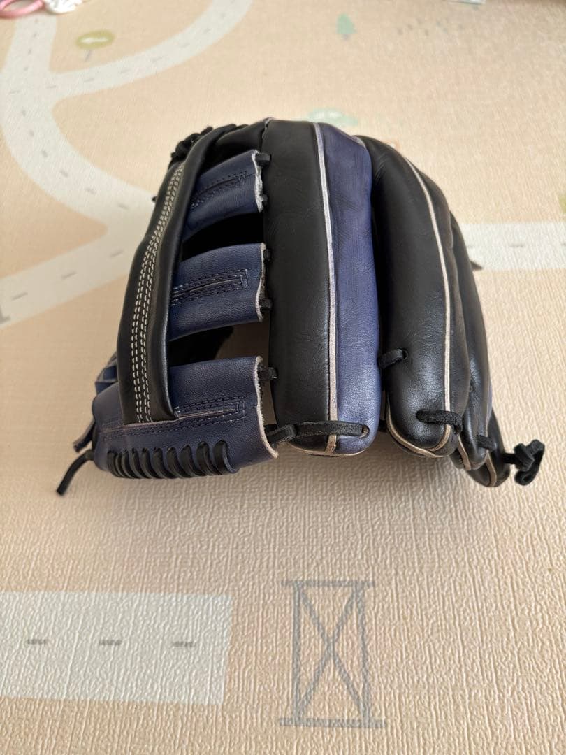 かず ハタケヤマ軟式オーダーグラブ外野手用 PRO79型