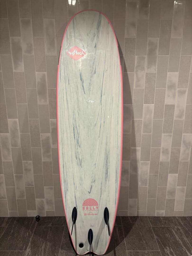 【値下げ】Softechサーフボード ピンク（大阪市内手渡し）