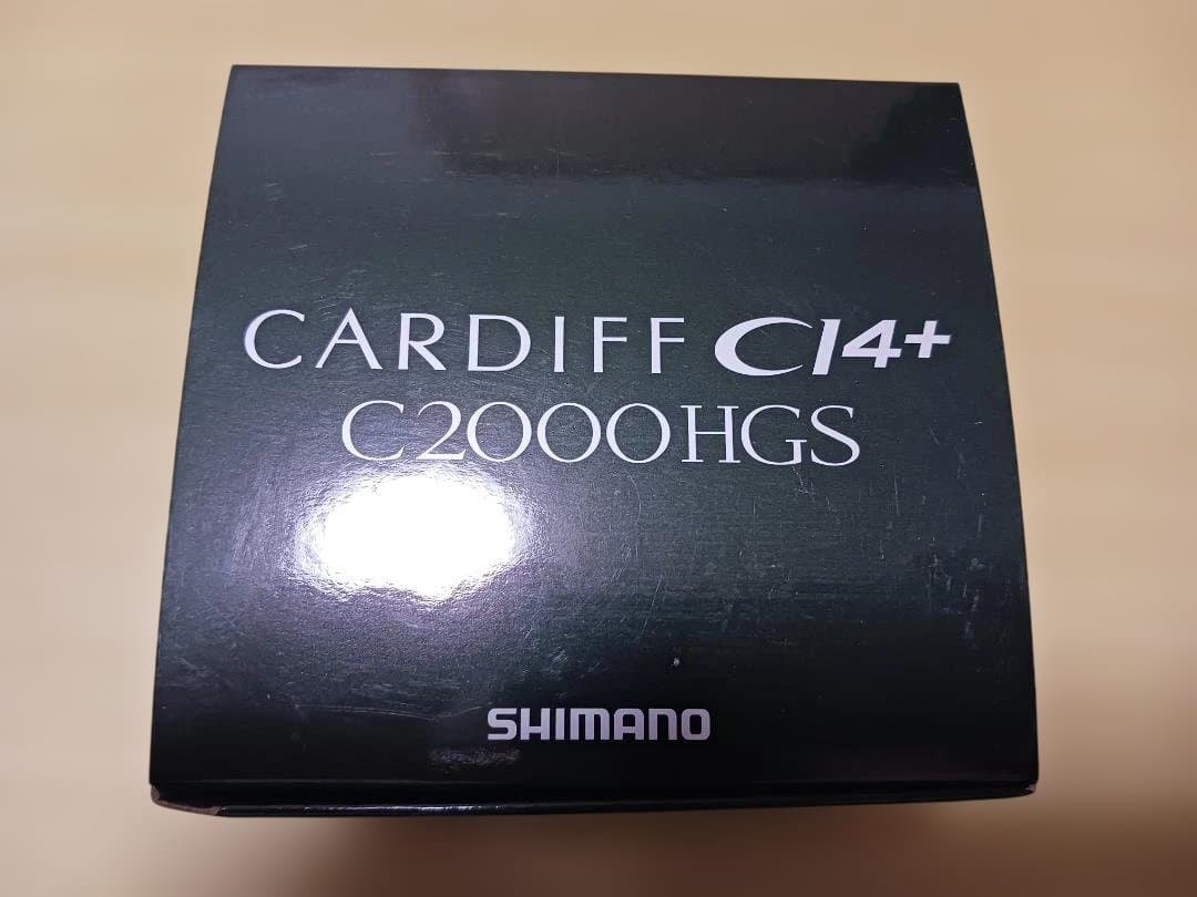 【超美品】シマノ 12カーディフCI4+ C2000HGS