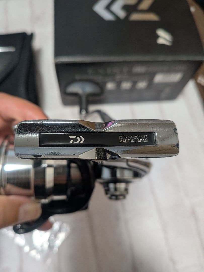 DAIWA EXIST LT3000S-CXH スピニングリール