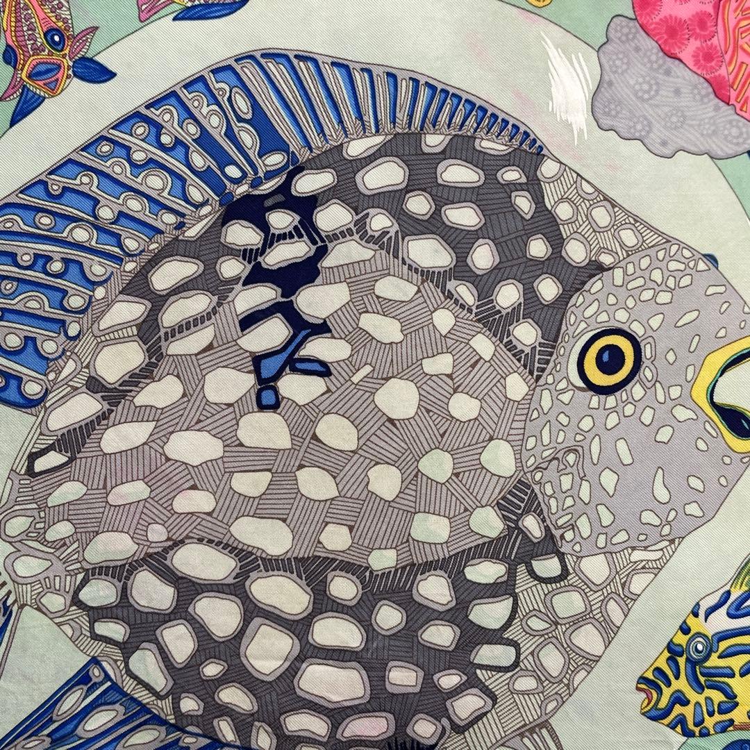 HERMES エルメス　大判スカーフ　カレ90 バッグチャーム　タペストリー　魚