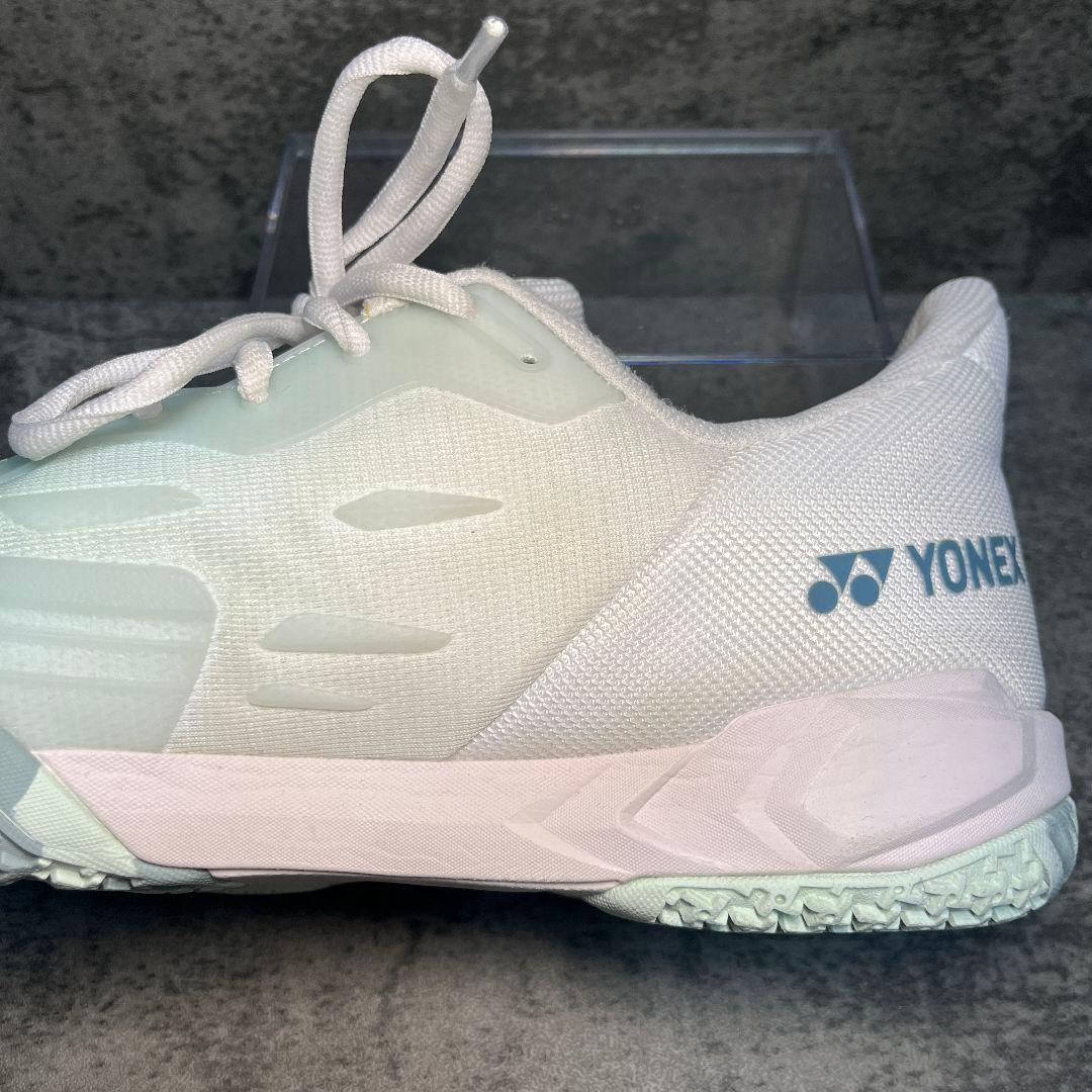 【ヨネックス】（28.5）パワークッションカスケードドライブ バドミントン