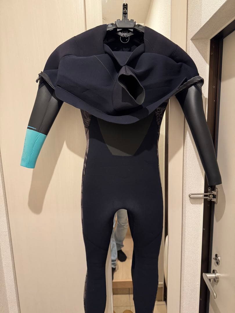 ビラボン ウェットスーツ セミドライ　M size