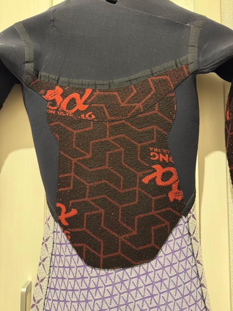 ビラボン ウェットスーツ セミドライ　M size