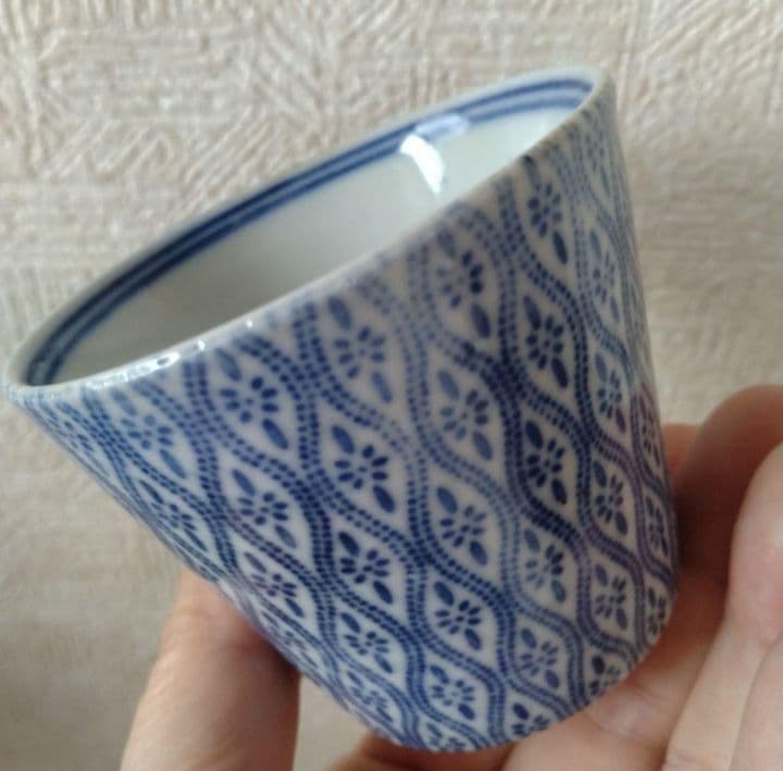 古伊万里染付印判小紋柄蕎麦猪口