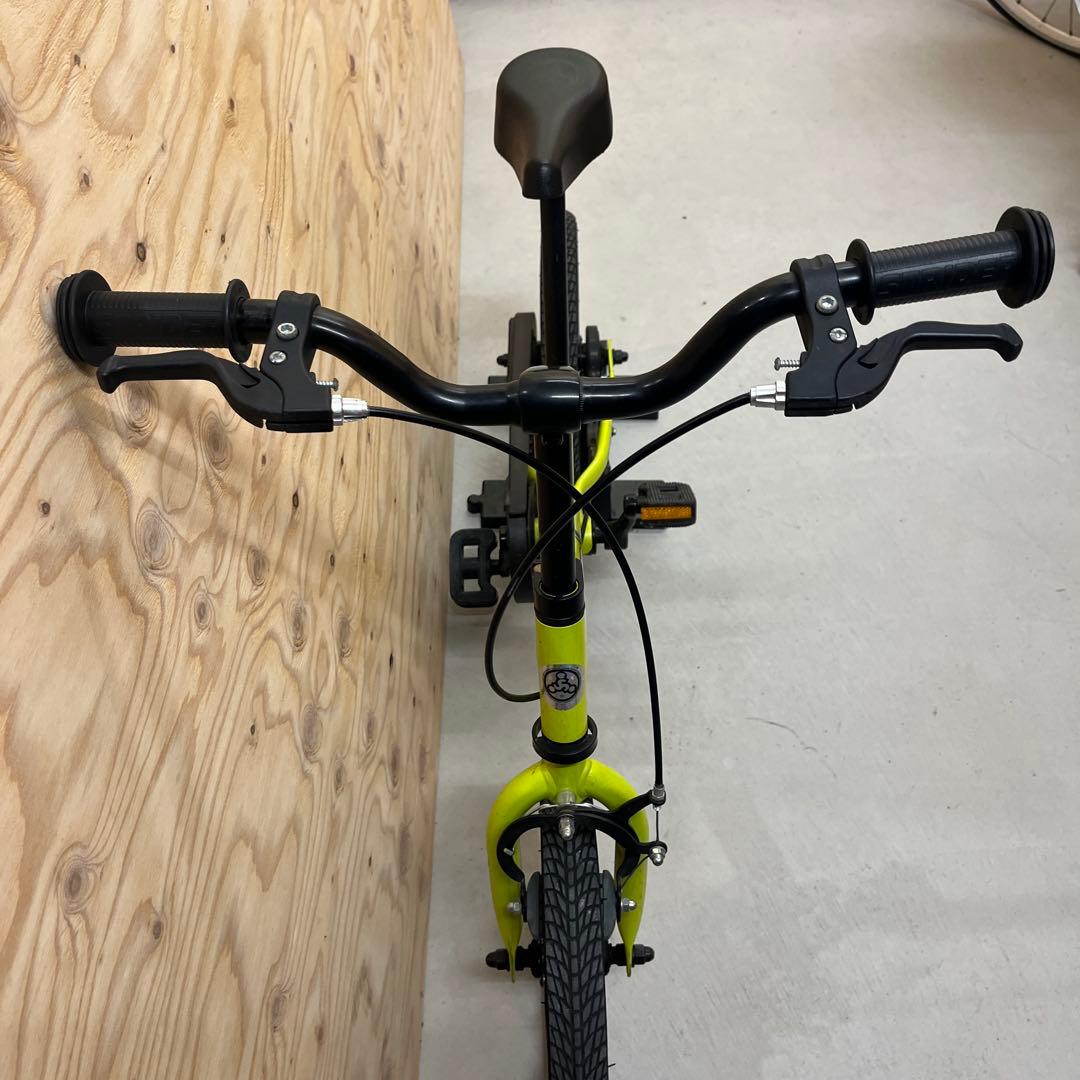 ストライダー　STRIDER 14X　イエロー　スタンド付き