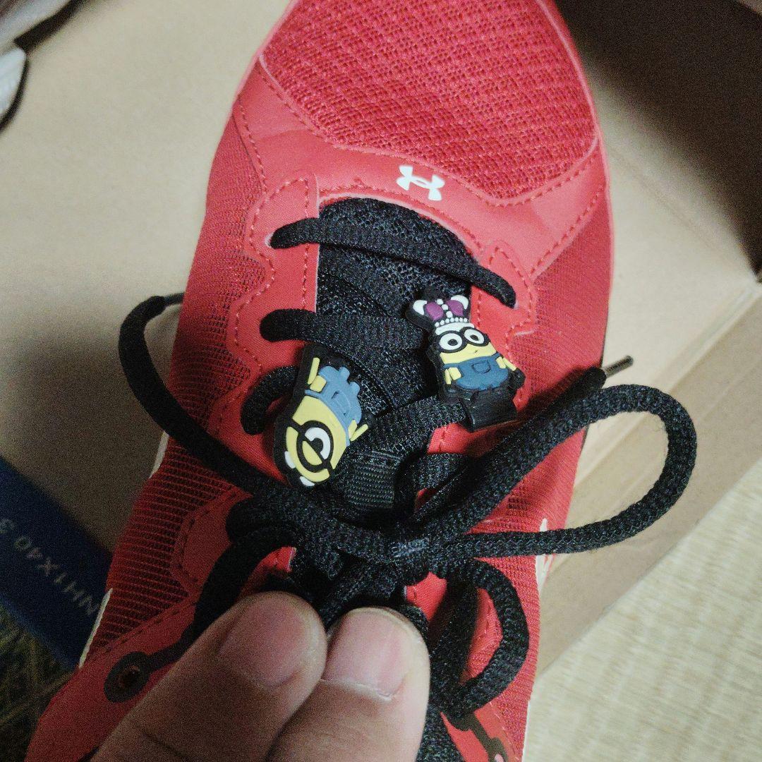 新品近い　アンダーアーマートレーニングシューズ 27.5cm