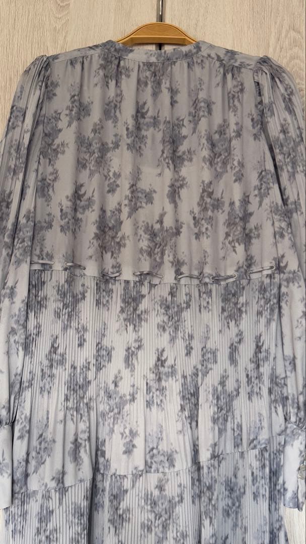 値下済☆ココディール 岡崎紗絵さんコラボ プリーズフラワーティアードワンピース