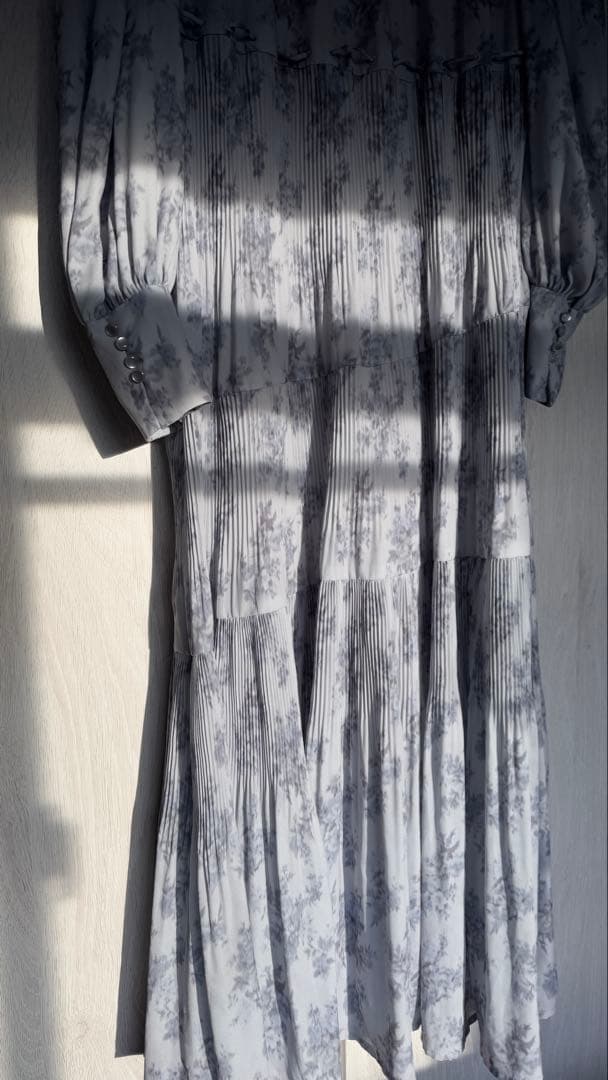 値下済☆ココディール 岡崎紗絵さんコラボ プリーズフラワーティアードワンピース