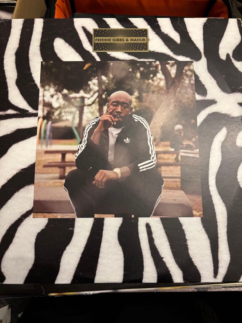 洋楽 Freddie Gibbs & Madlib Bandana