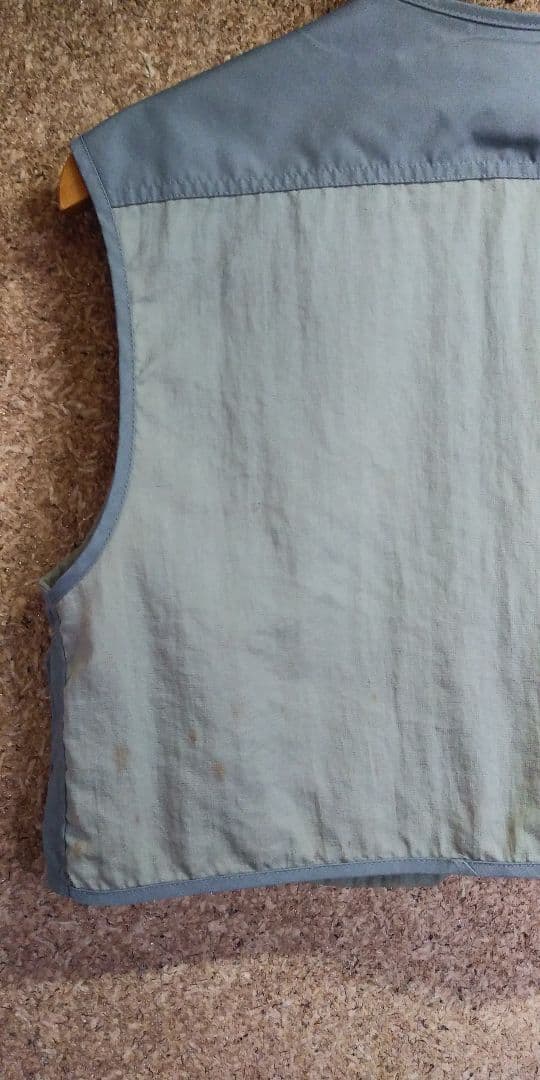 Daiwa メンズ フィッシング ベスト 釣り グレー アウトドア スポーツ