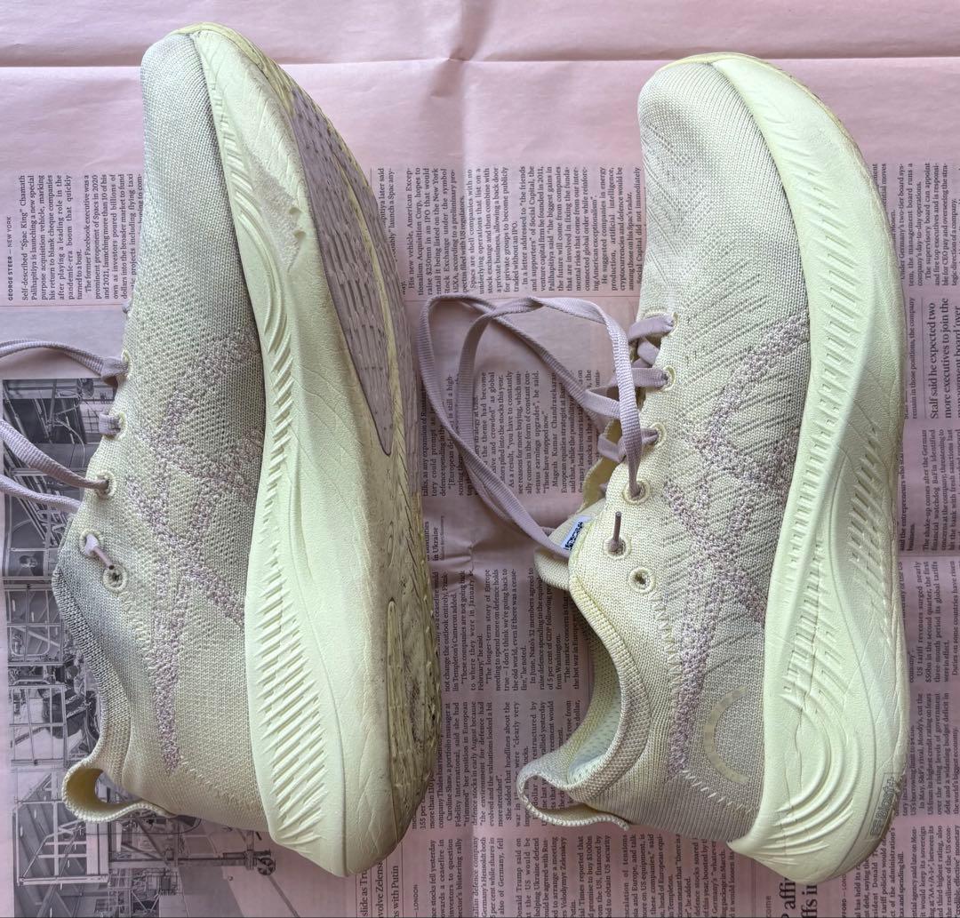 ⑪ asics　アシックス　ニンバス　ミライ　ランニングシューズ　トレシュー