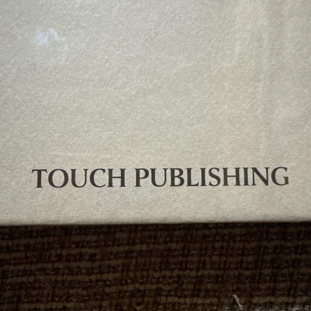 【初版500部】Touch Issue 1: EVERYTHING PHYS..