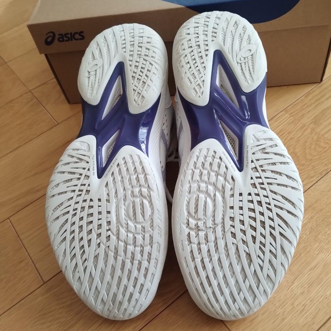 美品★asics バスケットボールシューズ　ゲル フープ V16 スタンダード