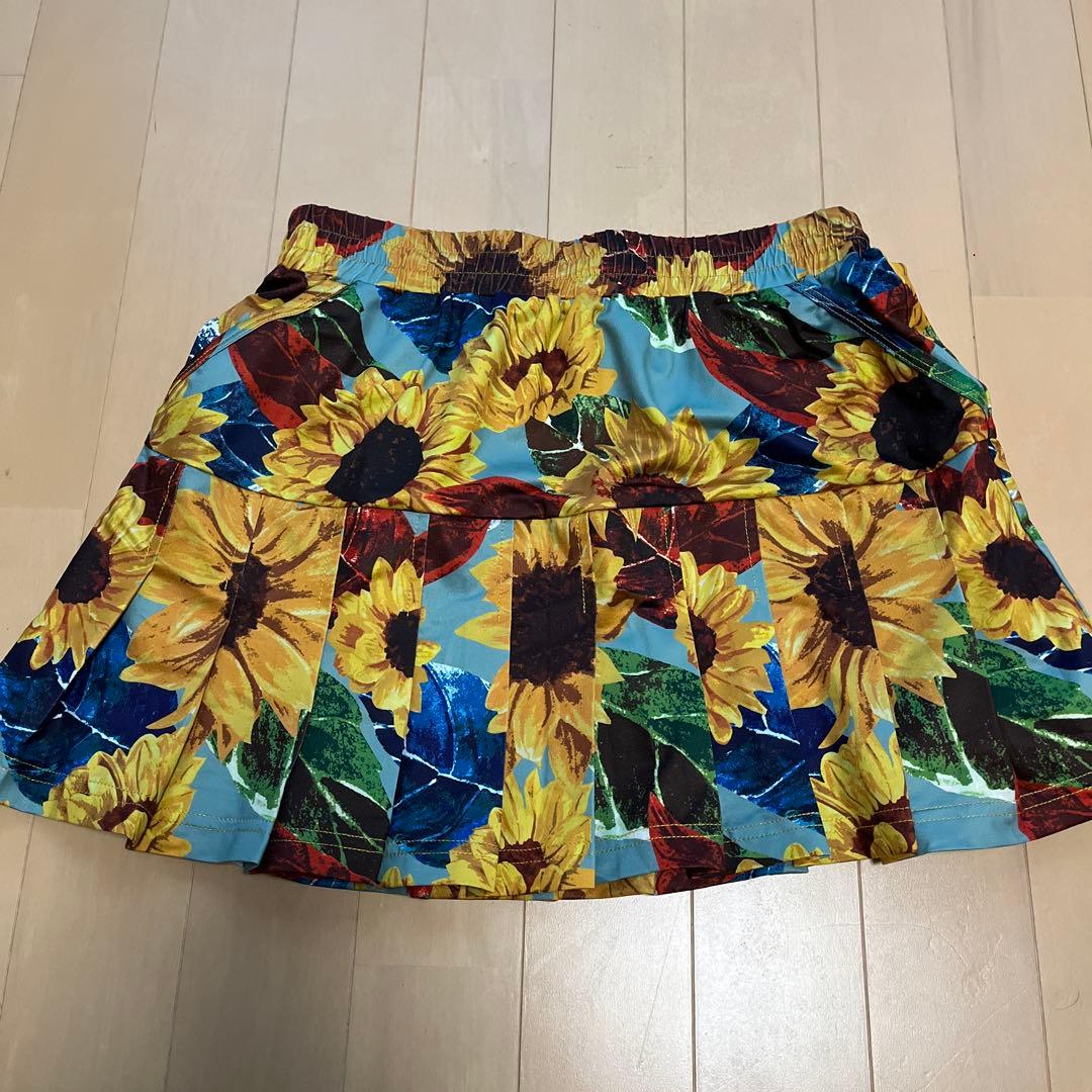 さ*ん様 アドミラル レディーステニスウェア ゲームシャツ＆ひまわり柄スカート