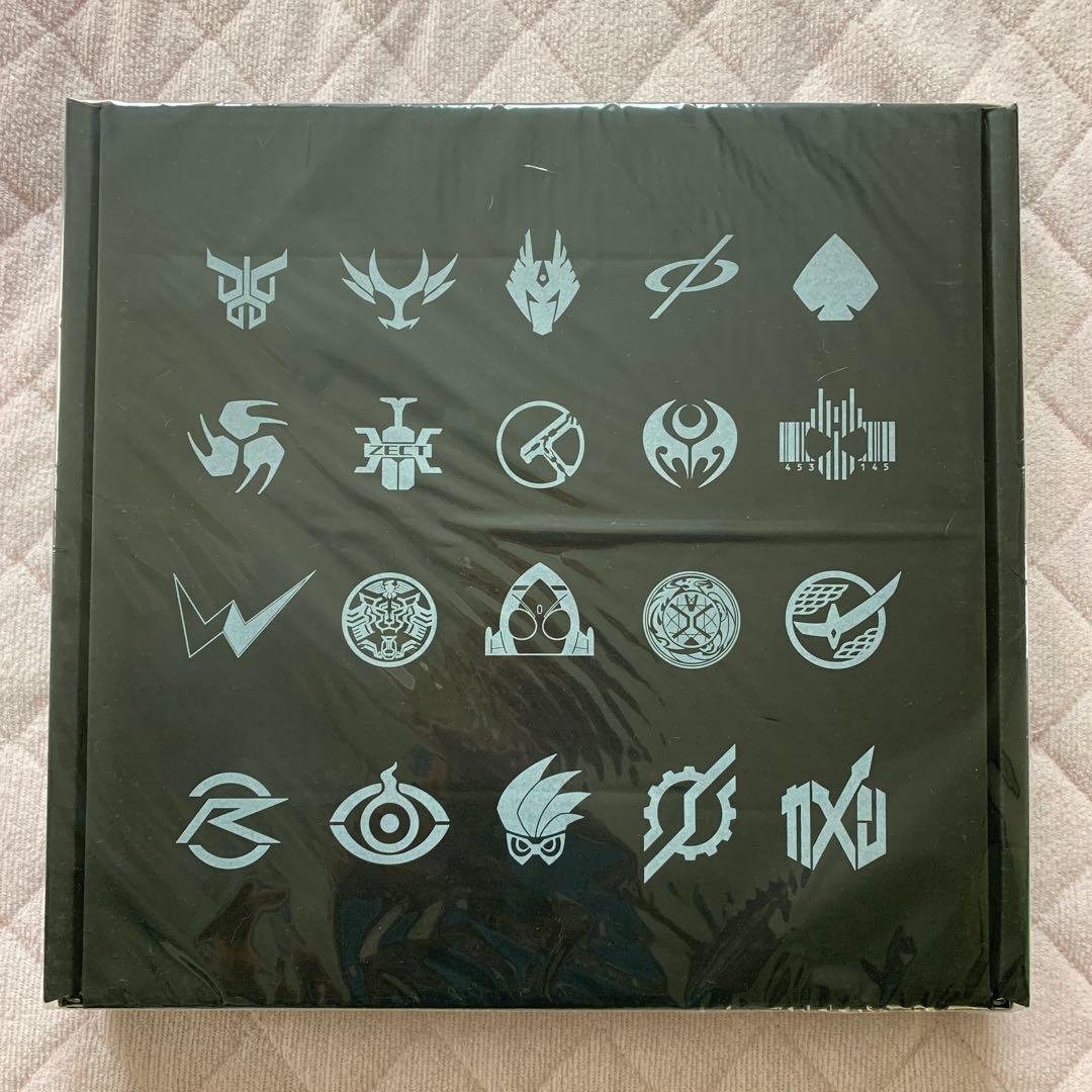 【限定BOX】平成仮面ライダー20作品記念ベスト(CD4枚組+ピンバッジセット)