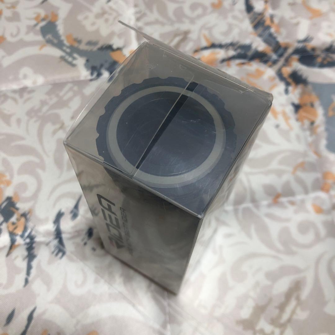 カーボンボトムブラケット