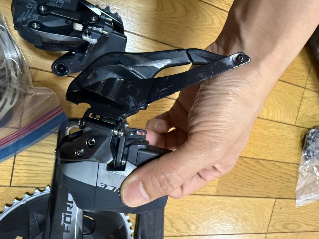 SRAM Force eTap AXS D1 グループセット