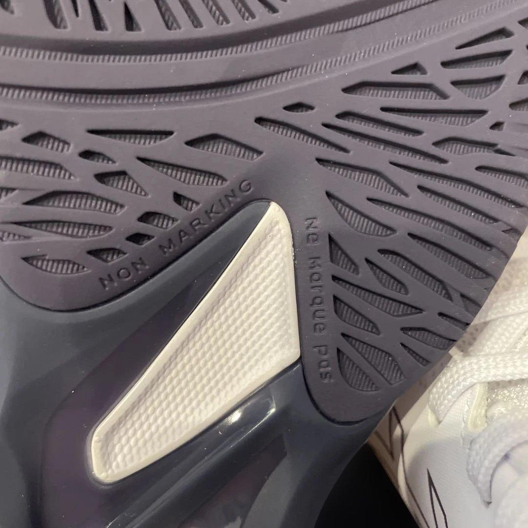 ASICS テニスシューズ　26cm #2084